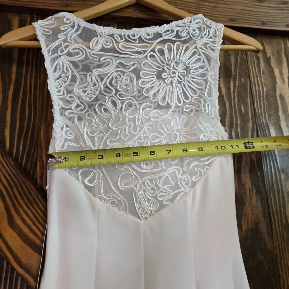Lulus White Lace-Detail Sleeveless Sheath Wedding Dress XS Elegant Bridal Gown - Picture 12 of 12